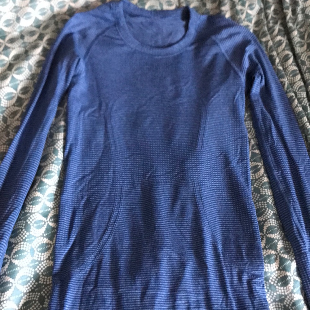 LULULEMON long sleeve